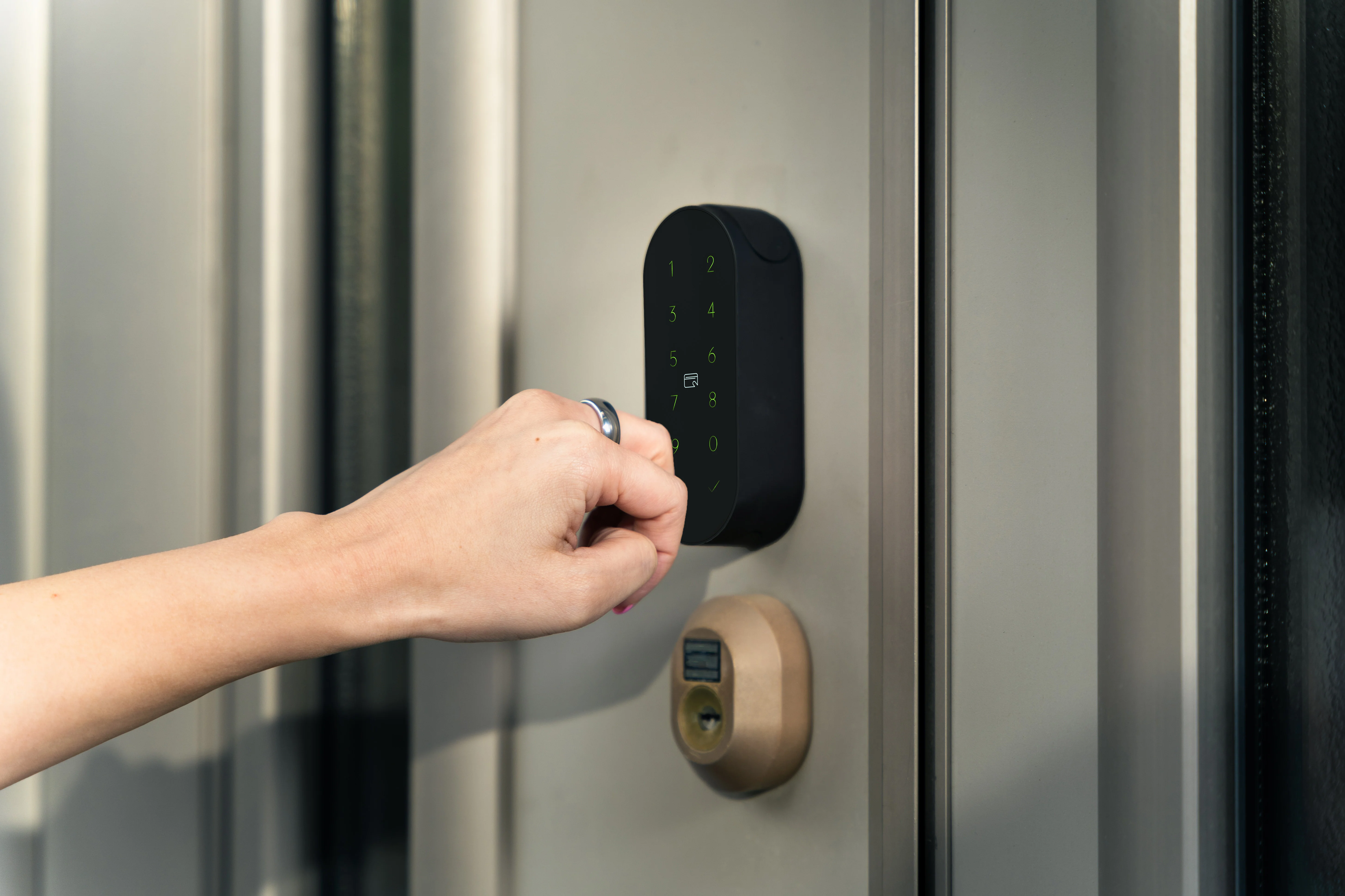 EVERING MATTE (BLACK/SILVER)+ bitlock 3点セット - Image 8